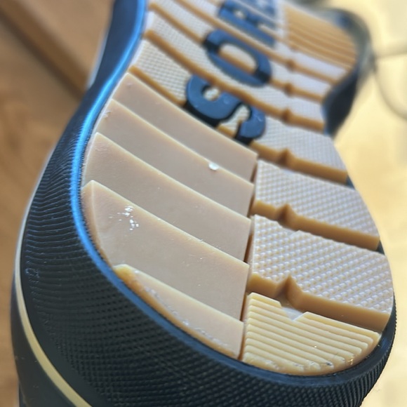 Men’s Sorel Boots NWT - Picture 9 of 10